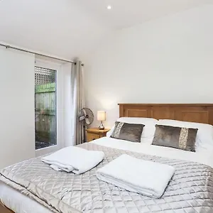 Apartment The Beehive Studio, York