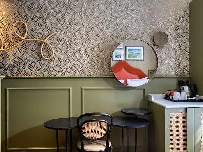 Elmbank York, Tapestry Collection By Hilton Hotel